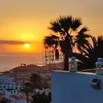 Aloha Garden Paradise View Апартаменти